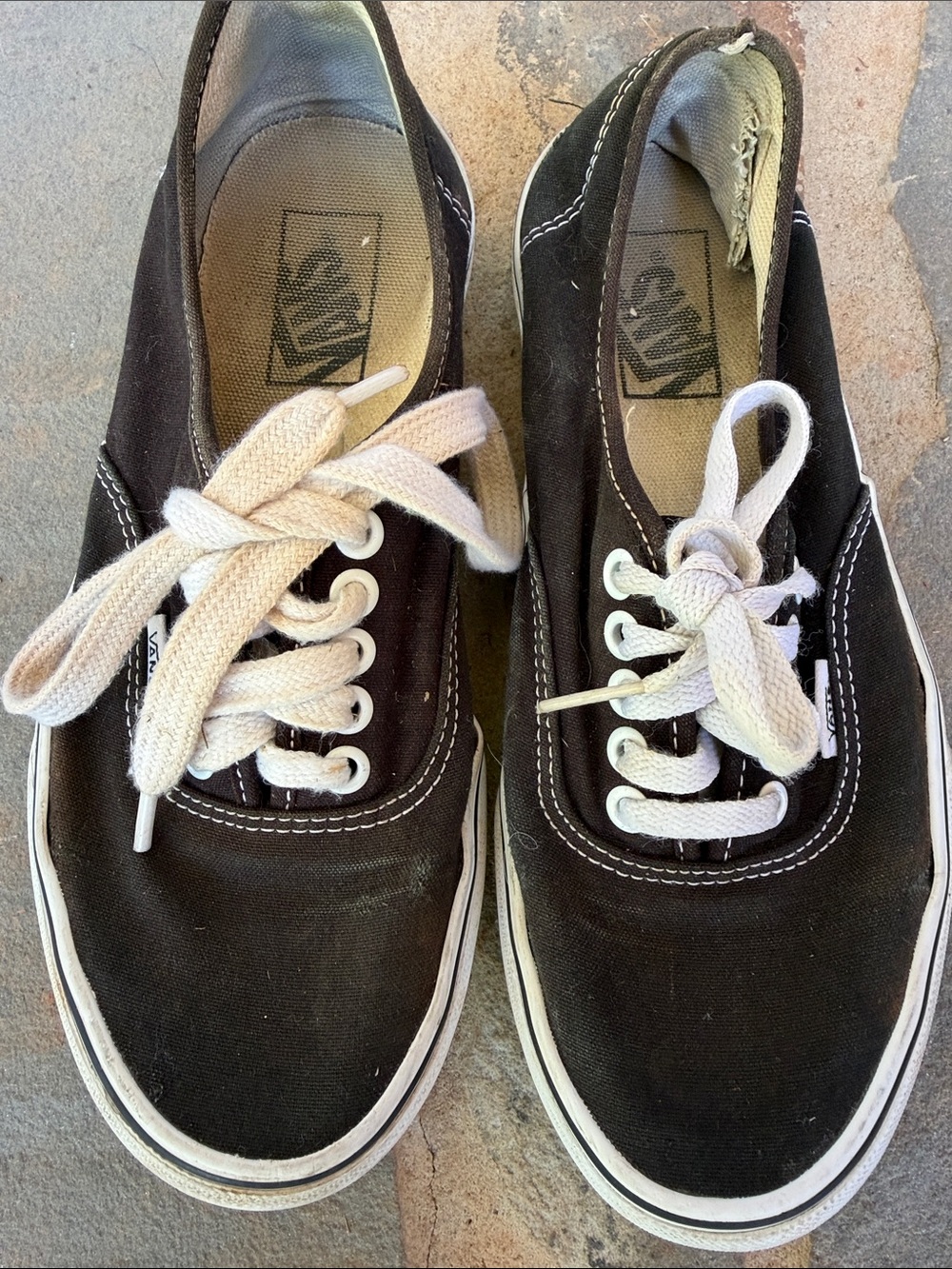 Vans Black Canvas Low-Top Sneakers with White Laces men’s 7, women’s 8.5